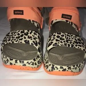 CROCS | Shoes | Crocs Hiker Xscape Khaki Leopard Sandal  display picture 2